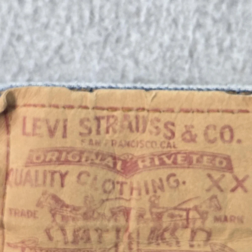 Levis Jeans Mens 24x30 Blue Straight‎ Regular Vintage Made In USA Medium Wash